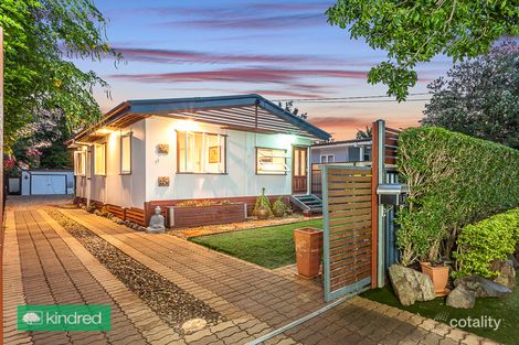 11 Campbell St, Scarborough, QLD 4020