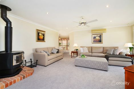 Property photo of 18 Beveridge Drive Green Point NSW 2251