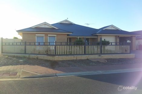 1 Vine Pde, Munno Para West, SA 5115