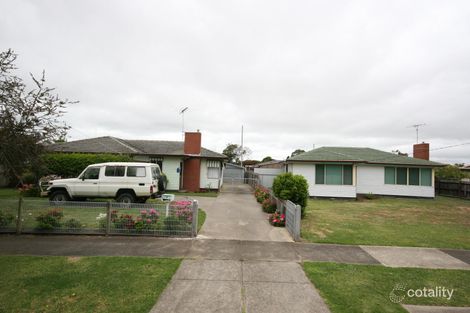 17 Carinya Ave, Newcomb, VIC 3219