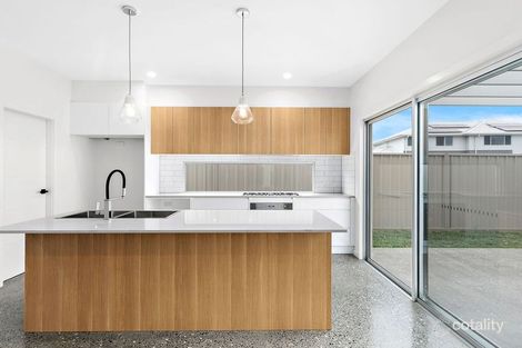 Property photo of 7 Mast Way Shell Cove NSW 2529