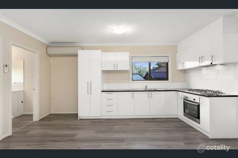 Property photo of 17 Gabonia Avenue Watsonia VIC 3087
