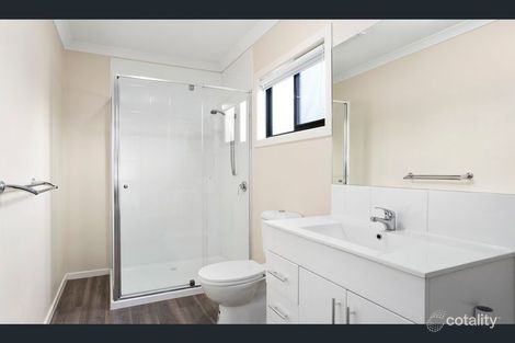 Property photo of 17 Gabonia Avenue Watsonia VIC 3087
