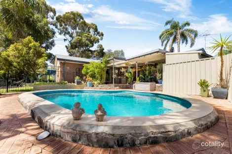 36 Hawker Cres, Elizabeth East, SA 5112