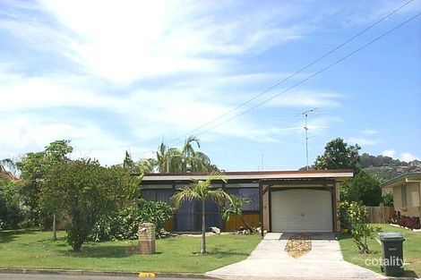 18 Sandpiper Dr, Burleigh Waters, QLD 4220