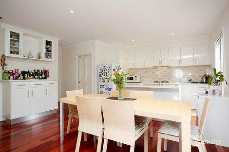 Property photo of 1/16 William Street Ringwood VIC 3134