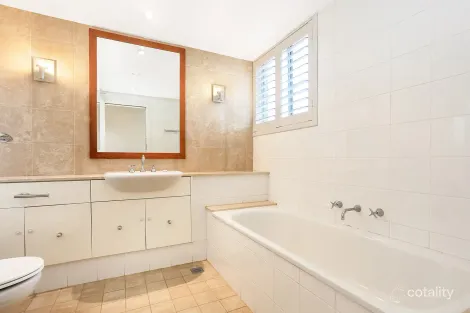 Property photo of 2/2 Oceanview Avenue Vaucluse NSW 2030