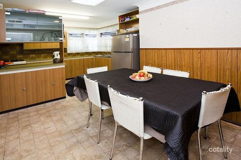 Property photo of 8 Furness Way Koondoola WA 6064