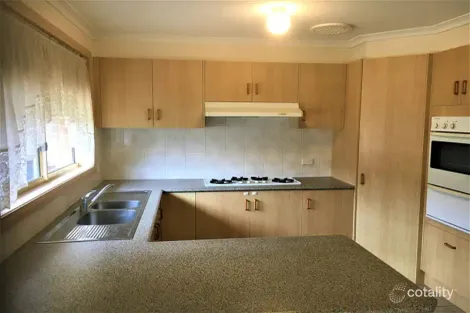 Property photo of 2/3 Melbe Crescent Dandenong VIC 3175