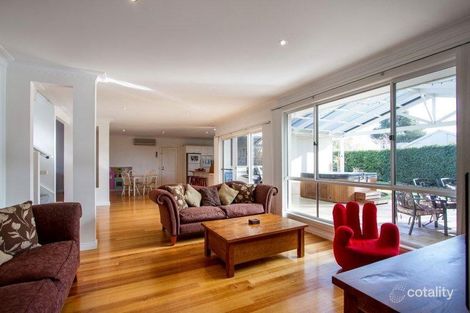 Property photo of 24 Sundown Walk Frankston South VIC 3199