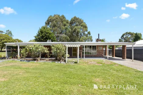 Property photo of 35 Hewson Street Nyora VIC 3987