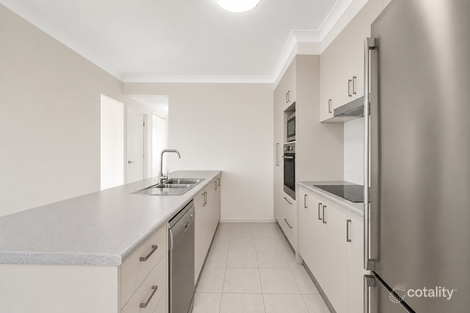 Property photo of 68 Littleford Circuit Bundamba QLD 4304