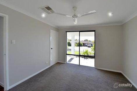 Property photo of 21 Silvertop Avenue Halls Head WA 6210