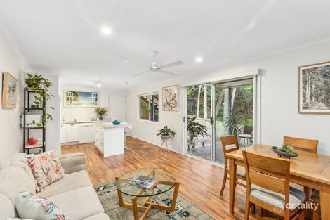 Property photo of 6 Sage Place Point Clare NSW 2250