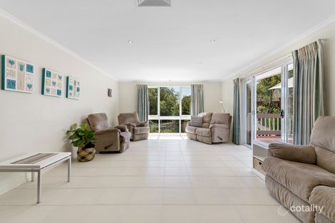 Property photo of 3 Wellwood Square Wheelers Hill VIC 3150