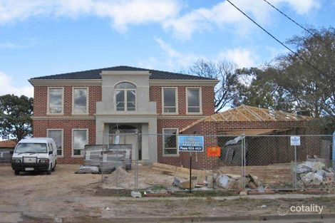 10 Churchill Ave, Chadstone, VIC 3148