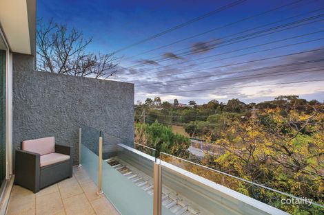 Property photo of 2/7 Verdant Avenue Toorak VIC 3142