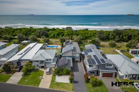 Property photo of 9/1 Beach Way Sapphire Beach NSW 2450