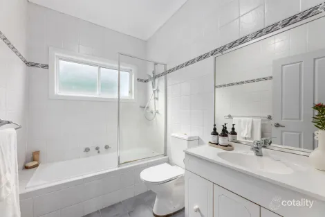 Property photo of 40 Caringbah Road Woolooware NSW 2230