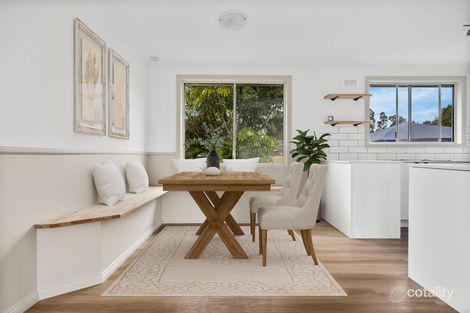 8 Normandie Pl, Unanderra, NSW 2526