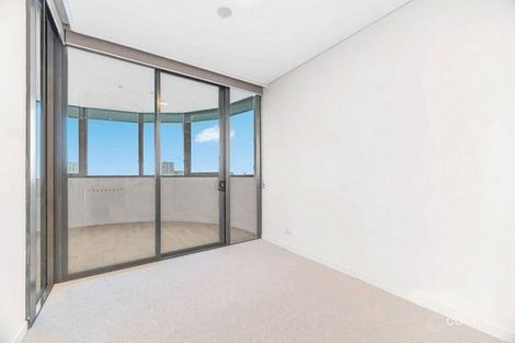 Property photo of 704/11 Wentworth Place Wentworth Point NSW 2127