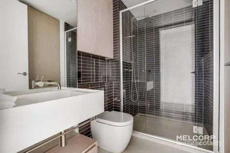 Property photo of 701/151 Berkeley Street Melbourne VIC 3000