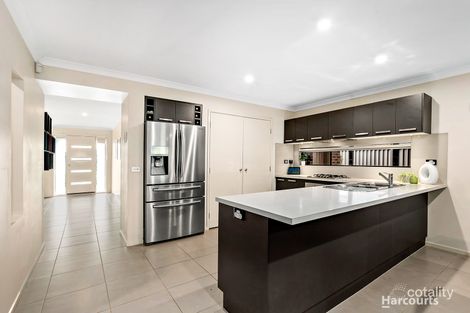 Property photo of 28 Villella Drive Pakenham VIC 3810