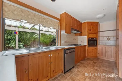 Property photo of 22 Olympic Avenue Mount Clear VIC 3350