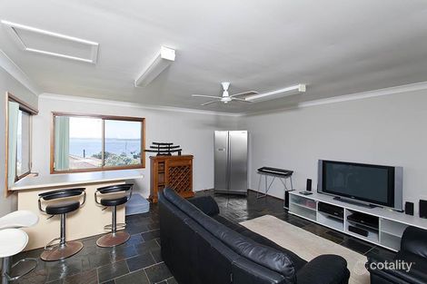 Property photo of 60 Porter Avenue Mount Warrigal NSW 2528