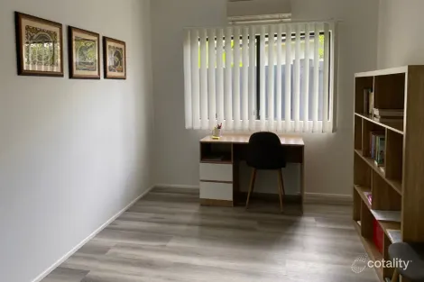 Property photo of 4 Curlew Close Craiglie QLD 4877