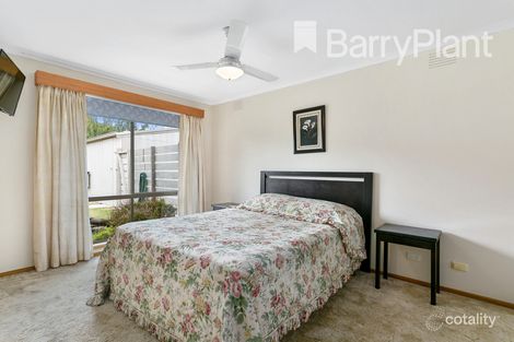Property photo of 11 Dunsmuir Drive Rosebud VIC 3939