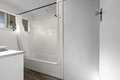 Property photo of 18 Jardine Street Leichhardt QLD 4305