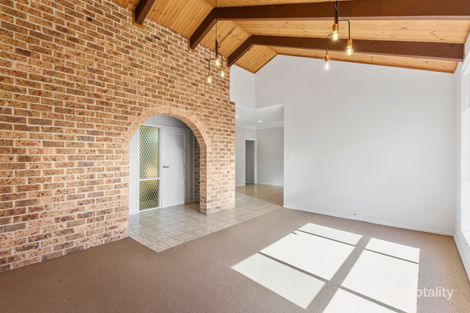 Property photo of 61 Kathleen Crescent Woonona NSW 2517