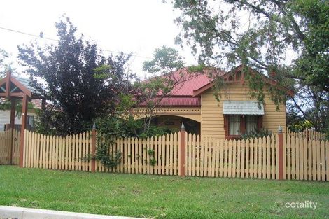 4 Phyllis Cres, Guildford, NSW 2161