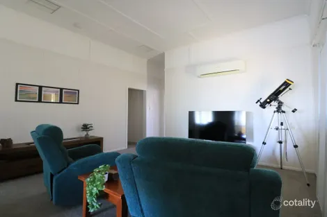 Property photo of 35 Bowen Street Roma QLD 4455