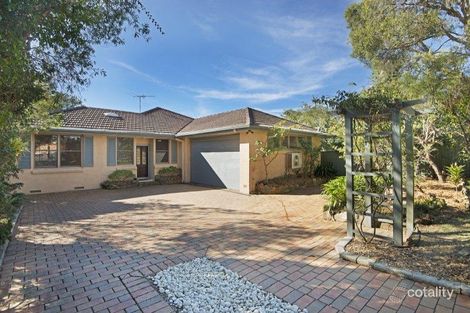 5 Plateau Cl, Hornsby Heights, NSW 2077