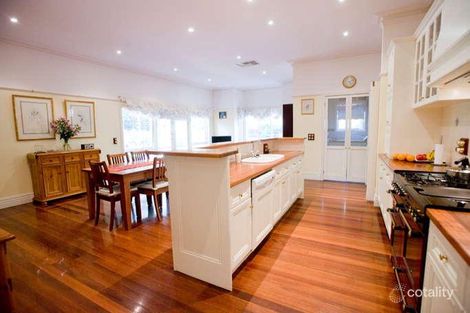 Property photo of 5 Damask Place Niddrie VIC 3042
