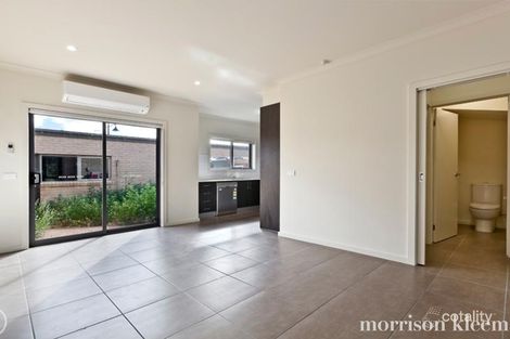 Property photo of 16 Lawn Walk Mernda VIC 3754
