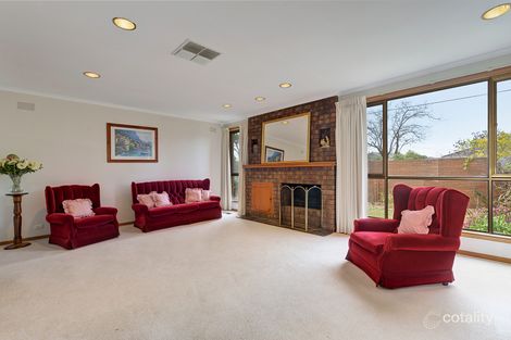 Property photo of 33 Blue Hills Avenue Mount Waverley VIC 3149