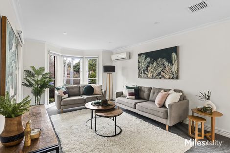Property photo of 122A Green Street Ivanhoe VIC 3079