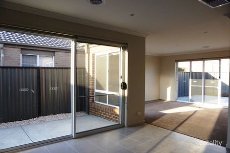 Property photo of 37 Barwick Gardens Point Cook VIC 3030