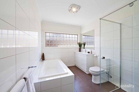 Property photo of 3 Wonga Avenue Pascoe Vale VIC 3044