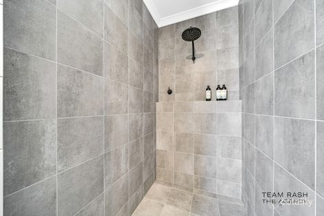 Property photo of 55 Pegasus Road Bennett Springs WA 6063