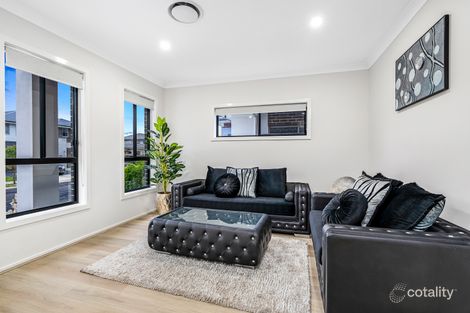 Property photo of 36 Loudon Parade Marsden Park NSW 2765