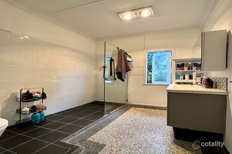 4 Alden St, Clifton, QLD 4361