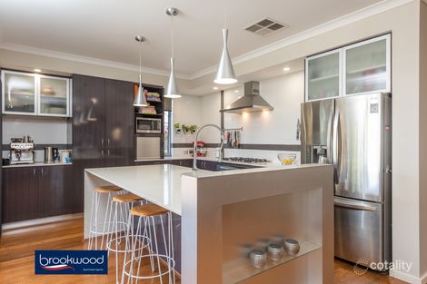 Property photo of 5 Marlboro Road Swan View WA 6056