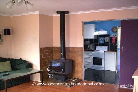 Property photo of 19 Eridani Avenue Kingston QLD 4114