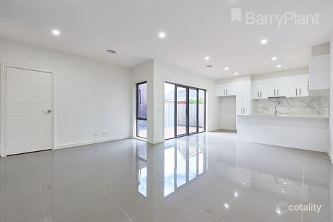 Property photo of 17A Dunvegan Crescent Dandenong VIC 3175