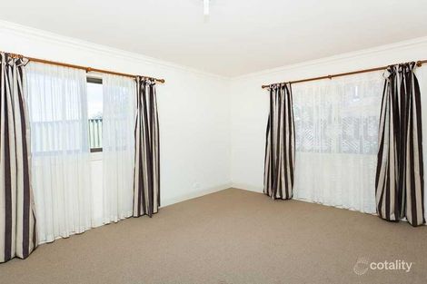 Property photo of 19 Sunnybar Parade Karabar NSW 2620