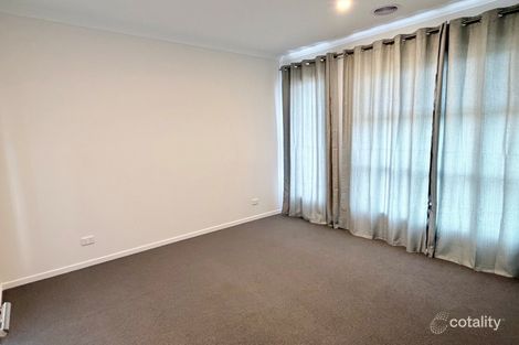 Property photo of 38 Kielder Crescent Clyde VIC 3978